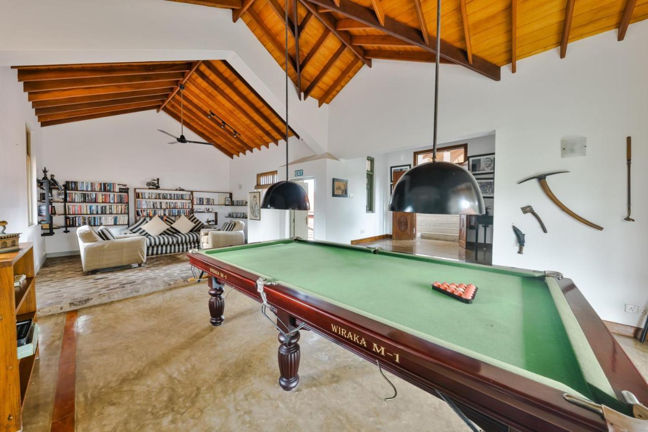 Villa Hundira Негомбо Экстерьер фото