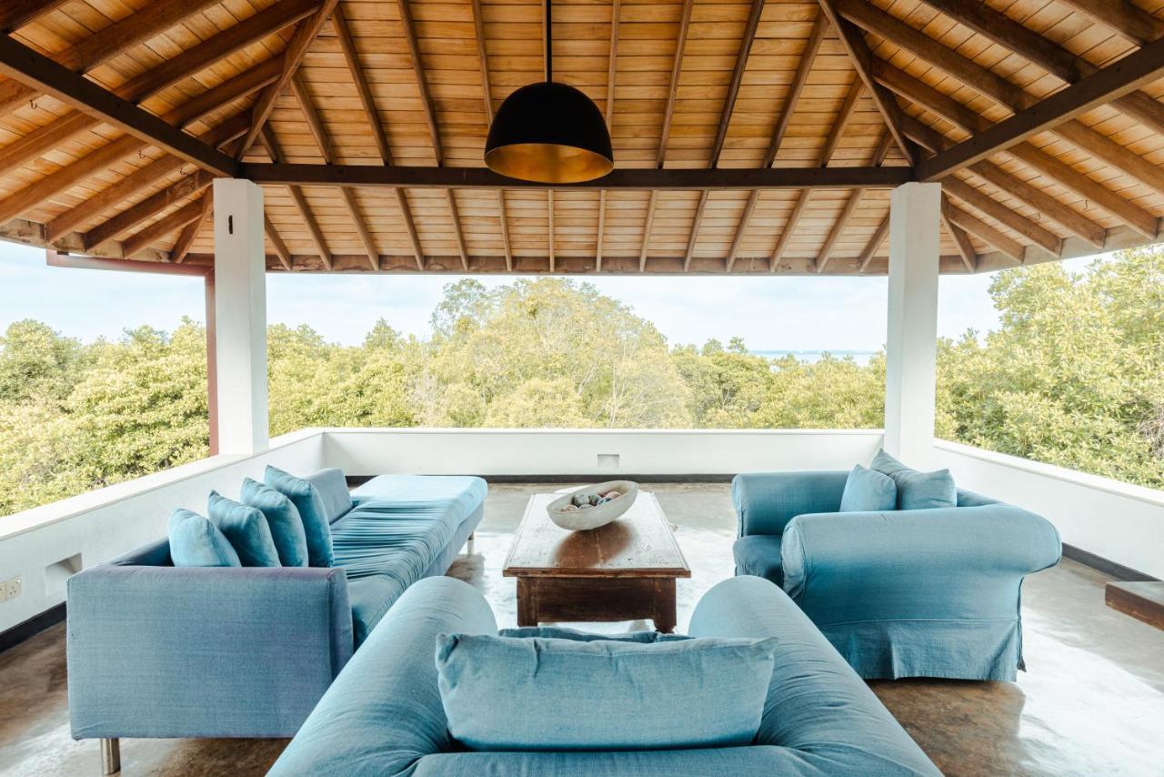 Villa Hundira Негомбо Экстерьер фото
