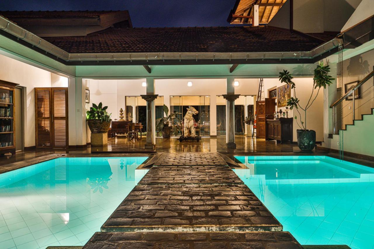Villa Hundira Негомбо Экстерьер фото